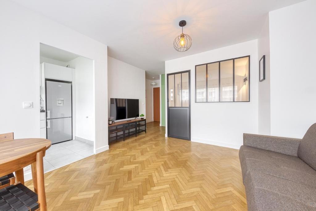 קלישי L'Appartement D'Art Et De Lumiere מראה חיצוני תמונה