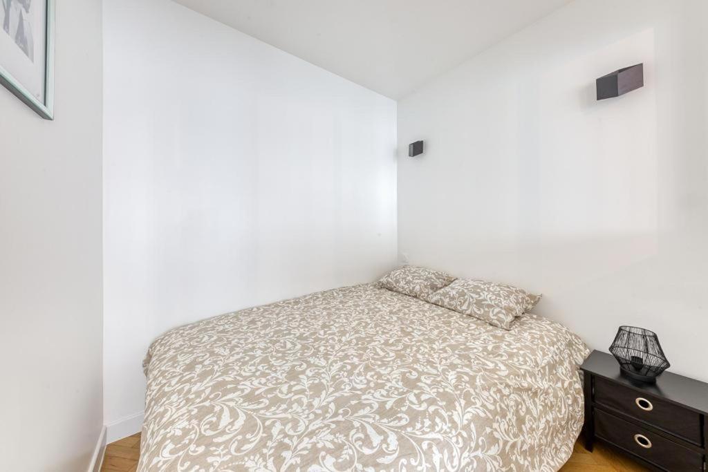 קלישי L'Appartement D'Art Et De Lumiere מראה חיצוני תמונה